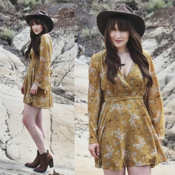 Free People Lilou Toffee Floral Bell Sleeve Dress Sx XS - Picture 9 of 11